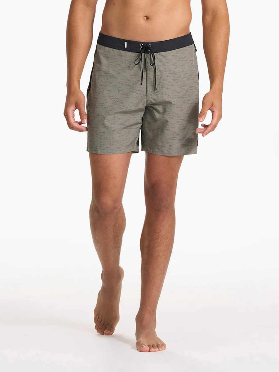 Peak Boardshort in Woodash Slub Shop Vuori J. Longs MN