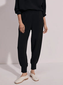  The Relaxed Pant 27.5 in Black