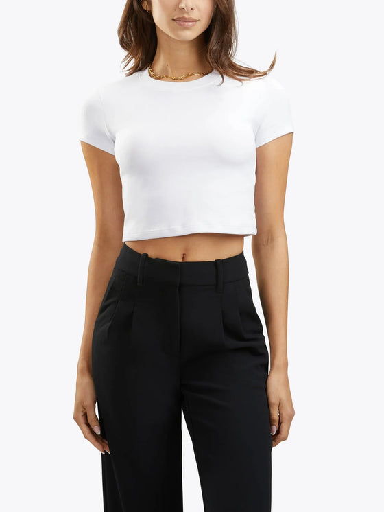 Cuts Tomboy Tee Cropped in White