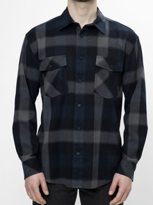  Canyon Flannel Shirt in Navy Plaid