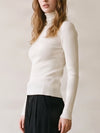 Et Clet Turtle Neck Rib Knitted Top in Ivory