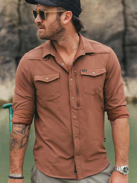 Howler Bros Emerger Tech Longsleeve in Mink Brown