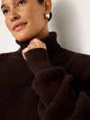 Cozy Rib Turtleneck in Bark003