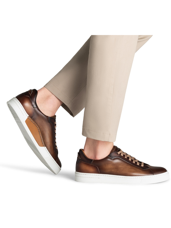 Amadeo in Taupe/Brown