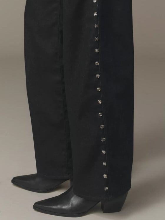 DL 1961 Kaylen Soft Curve: High Rise 32" in Eternity Embellishment