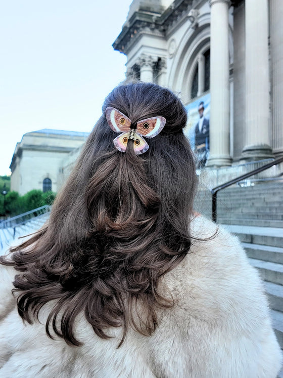 Solar Eclipse Hand-Painted Emperor Silk Moth Claw Hair Clip in Brown