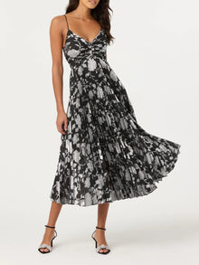  ASTR the Label Saoirse Dress in Black Silve