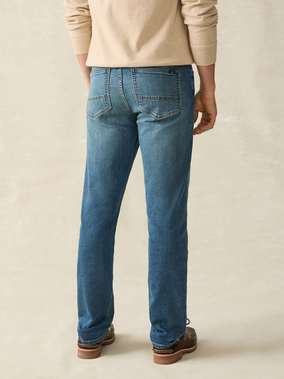 Faherty Brand Stretch Terry Indigo-5 Pocket Pant in Indigo Ocean Wash