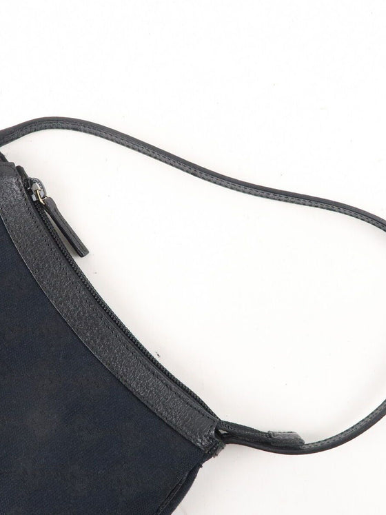 Gucci GG Canvas Handbag Accessory Pouch Black 154432