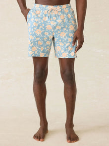  Faherty Brand Shorelite Trunk in river Waters Blossom
