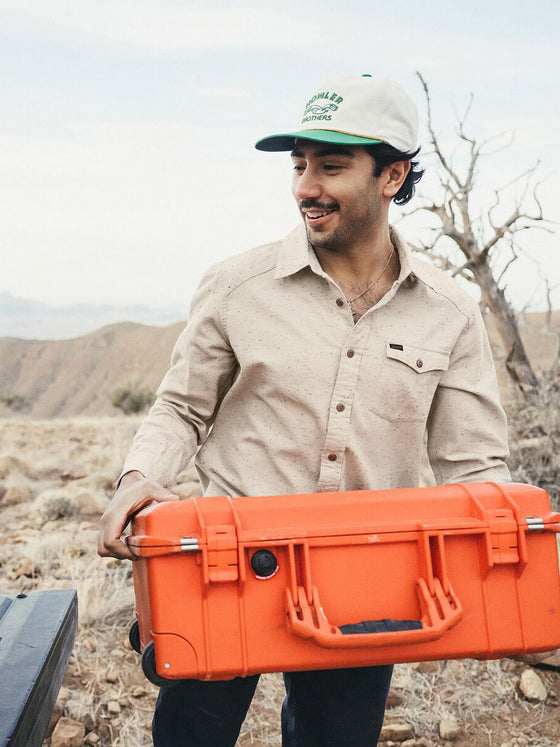 Howler Bros La Grange Lightweight Flannel in Speckled Sand