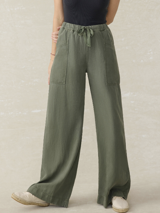 Faherty Brand Topanga Drape Pant in Thyme