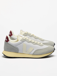  Veja Rio Branco II Alveomesh in Light Grey Pierre Marsala