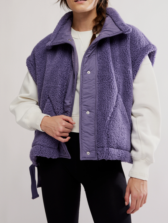 FP Movement Free People Scout It Out Fleece Vest in Graphite