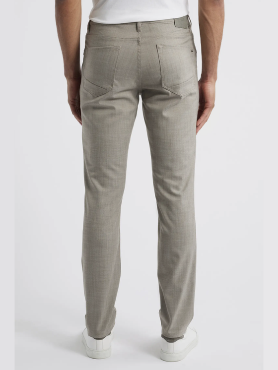 Brax Chuck Stretch Chambray 5-Pocket Pants in Light Grey