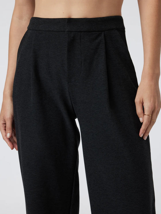 Vuori Elevation Trouser in Black Heather