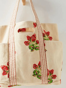  Free People Printed Canvas Tote in Strawberry