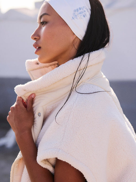 Free People Scout It Out Fleece Vest in Birch Tree