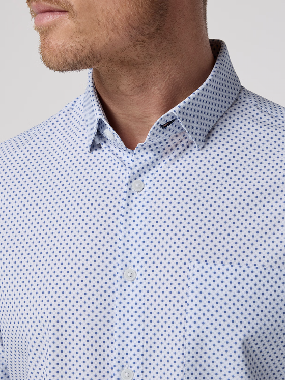 Mizzen+Main Leeward Short Sleeve Dress Shirt in Lilac Stacked Hatch