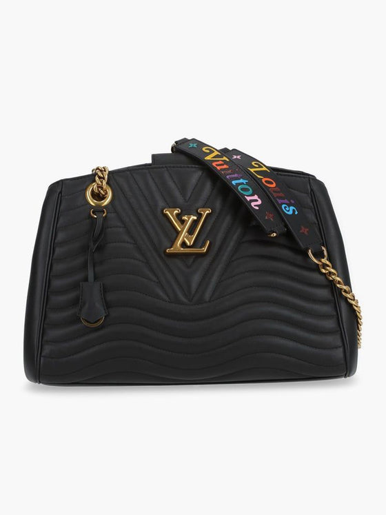 Louis Vuitton New Wave Chain Bag MM Black in Calfskin with Gold