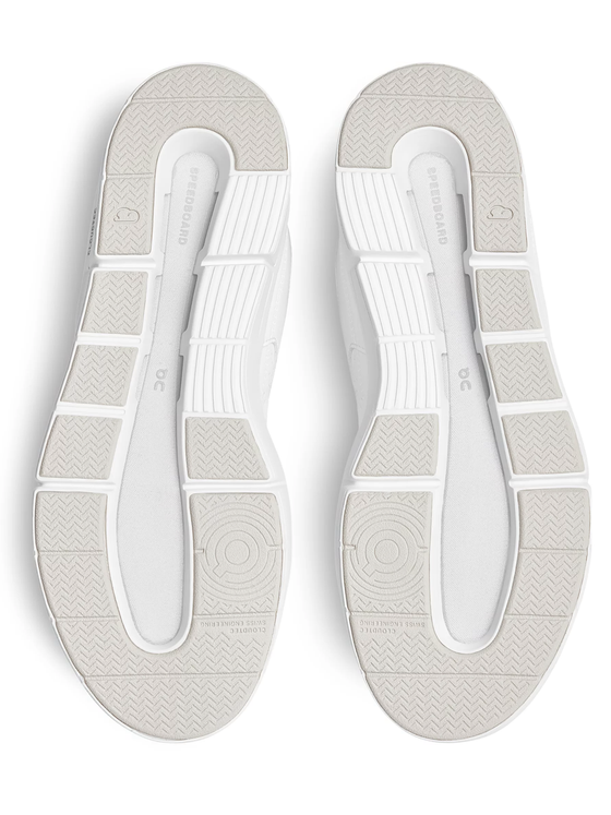 On Running | Women's The Roger Clubhouse in All White