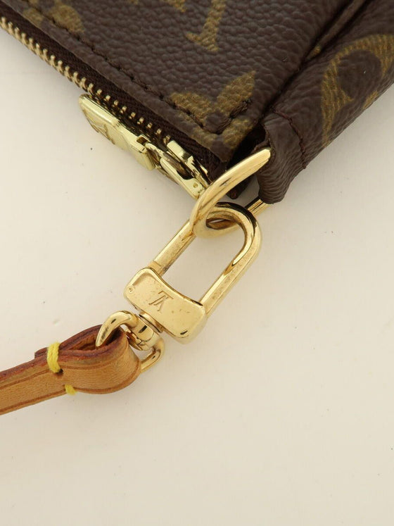 Louis Vuitton Pochette Accessoires, Monogram