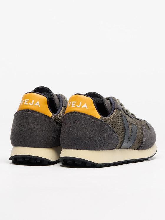 Veja SDU Alveomesh Kaki Black Ouro